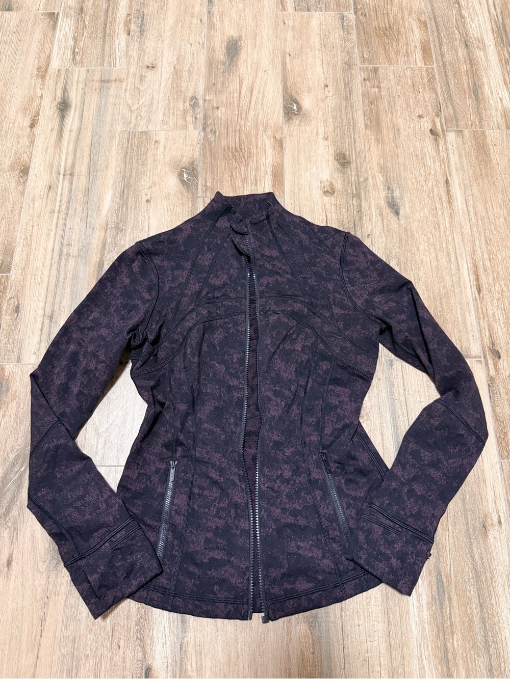Lululemon Define Jacket in black & purple with dark gray and purple Size 6